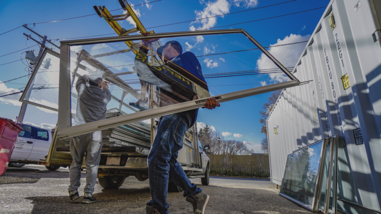 Clean Energy Jobs in 2025: Where Growth Is Happening and Why It Matters