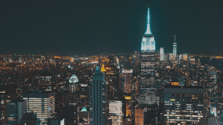 New York Fast-Tracks $5B Renewables: What It Means for Corporate Energy Buyers
