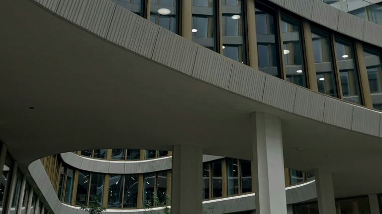 Deep retrofit roadmaps for 2030: how to meet tightening performance standards